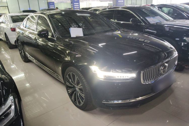 Used Volvo S90 2025 B5 Zhiyuan Luxury Edition
