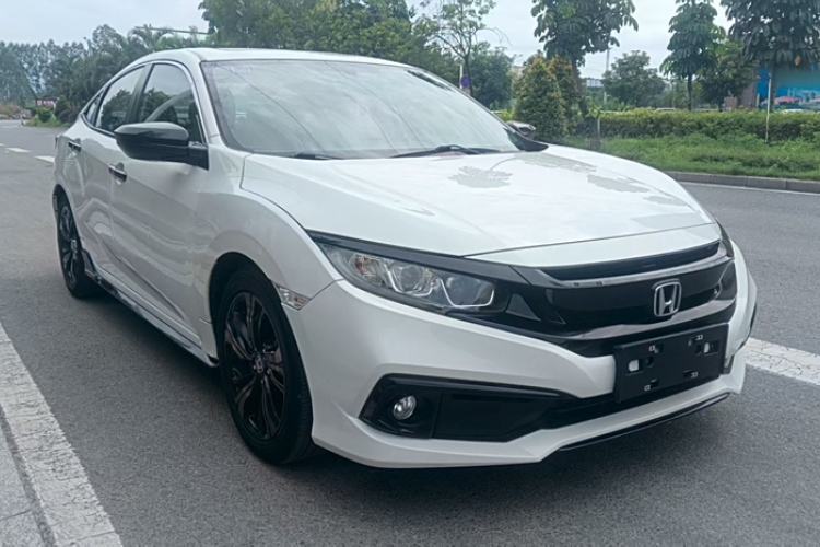 Used Honda Civic 2019 220TURBO CVT Dynamic Edition China VI Emission Standard