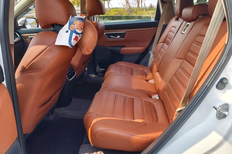 Used Honda CR-V 2017 240TURBO CVT 2WD Comfort Version Interior 3