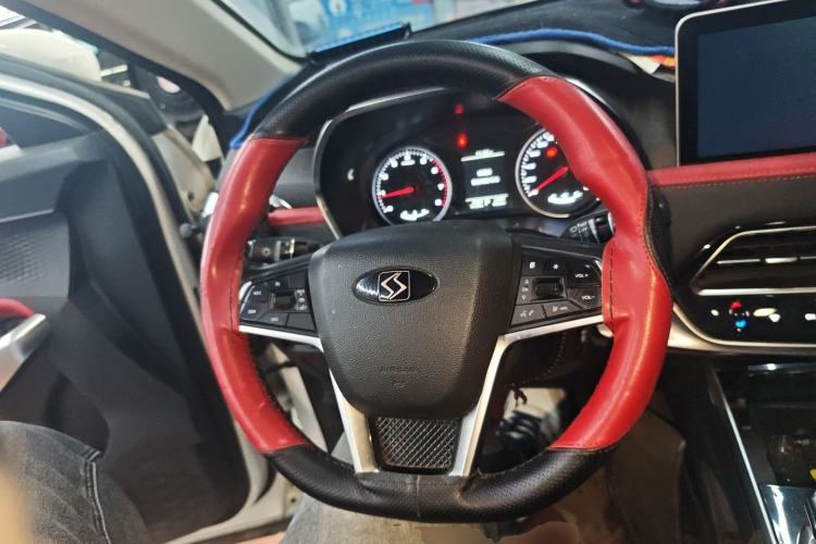 Used SOL X8 2021 300T DCT Luxury Smart Connect Edition 6 Seats