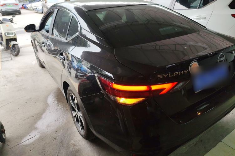 Used Nissan Sylphy 2023 1.6L CVT Black Gold Edition