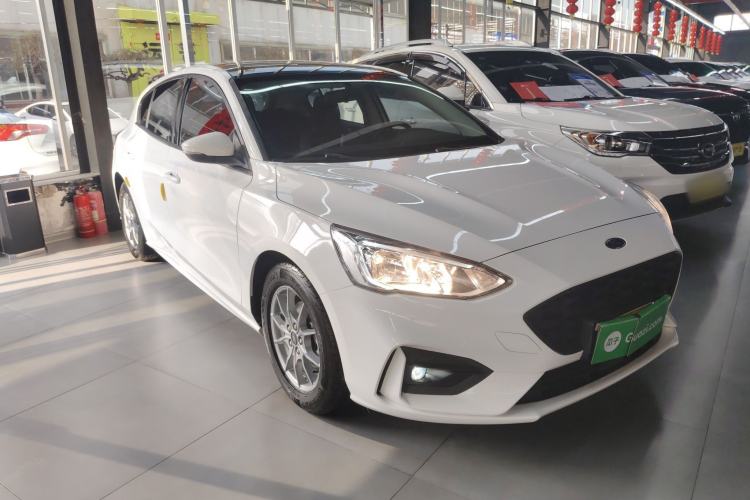 Used Ford Focus 2020 Hatchback 1.5L Automatic Sharp Edition
