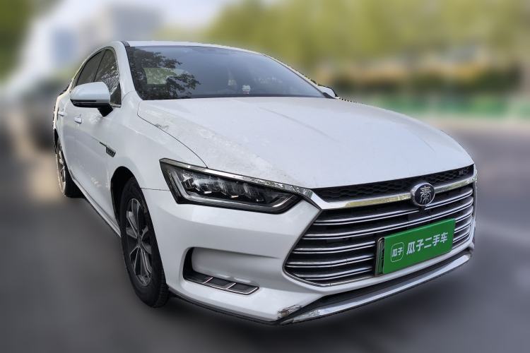Used BYD Qin Pro New Energy 2019 DM Super Edition 1.5TI Automatic Smart Connect X-Trail Model China VI Standard Front Right 45 Deg