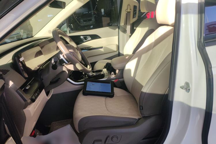 Used Kia Carnival 2021 2.0T Luxury Tech Edition
