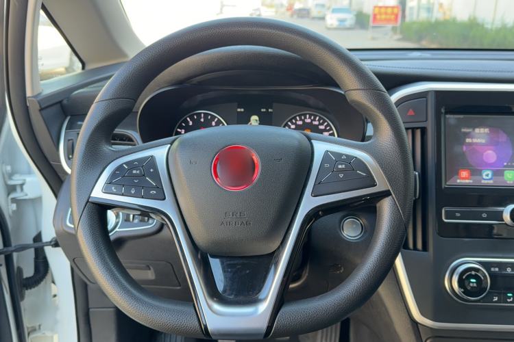 Used BYD Song MAX 2017 1.5T Manual Smart Connect Luxury 7-Seater