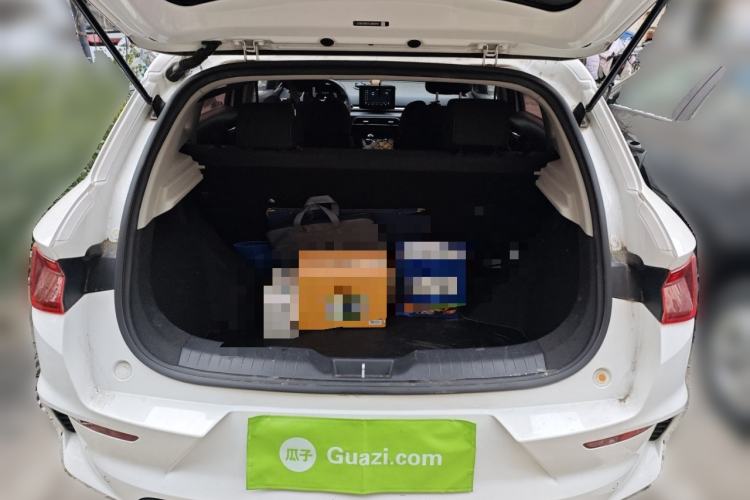 Used BYD e2 2019 Standard Range Version – Yue·Standard Model Trunk