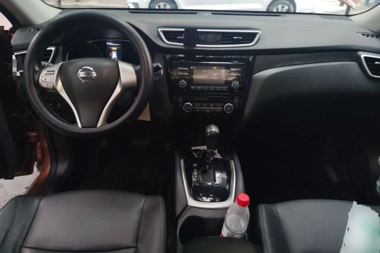 Used Nissan X-Trail 2014 2.5L CVT Luxury Edition 4WD
