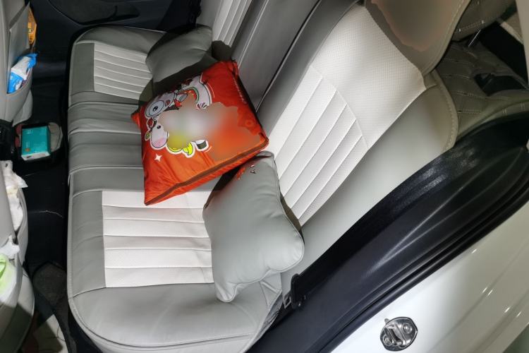 Used Volkswagen Golf 2016 230TSI Automatic Comfort Version Left Rear Seat