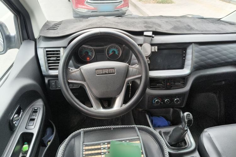 Used Jinbei Gold Hiace 2021 1.5L Passenger Vehicle Travel Lion 5-Seater
