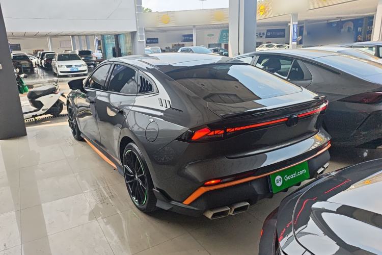 Used CHANGAN UNI-V 2024 1.5T Prestige Sport Edition
