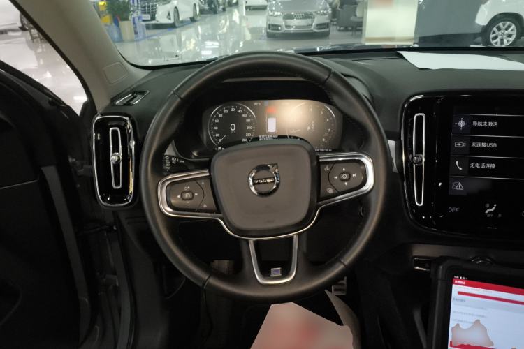 Used Volvo XC40 2020 T3 Smart & Stylish Edition Steering Wheel