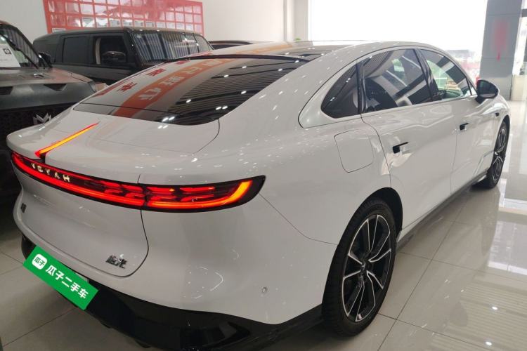 Used VOYAH PASSION 2024 PHEV Four-Wheel Drive Ultra-Long Range Flagship Model Rear Right 45 Deg