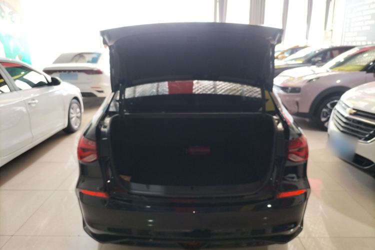 Used Chevrolet Monza 2024 1.5L Dual-Clutch Enjoyment Edition Trunk