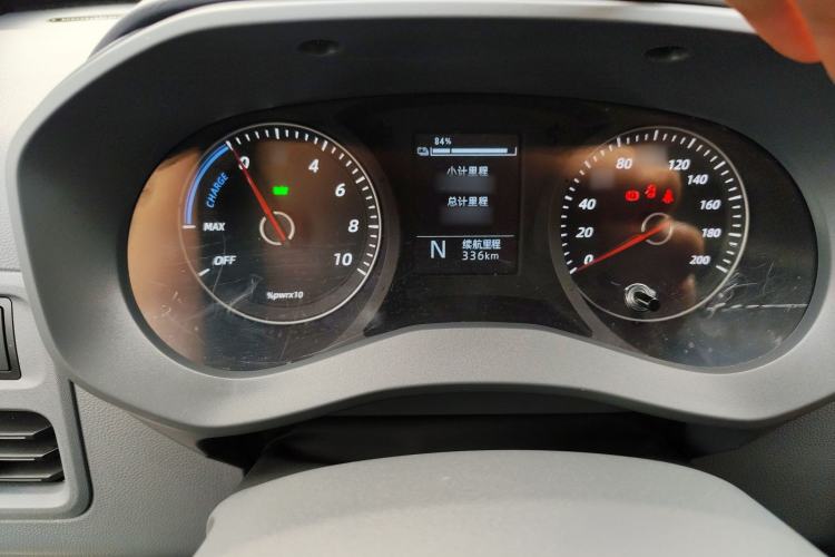 Used Wuling Yangguang 2025 Model 400km Bus Edition—Comfort Edition