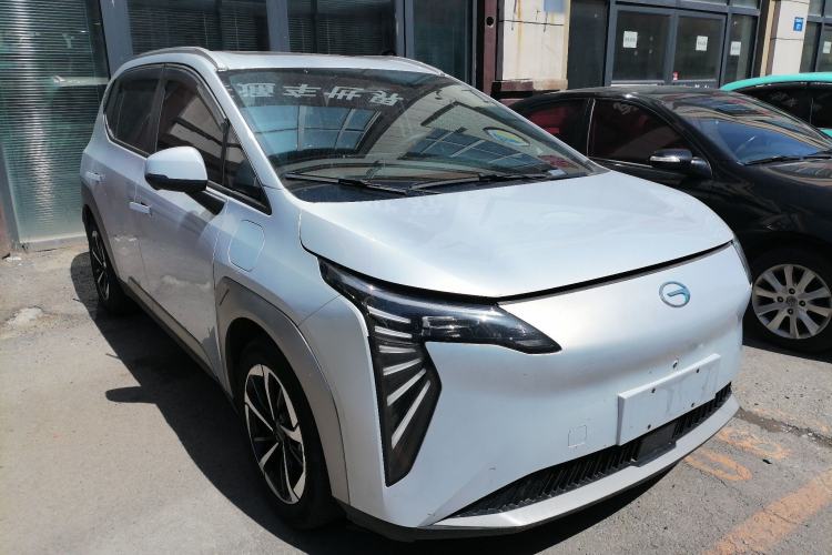 Used AION Y 2023 Younger Star Edition Front Right 45 Deg