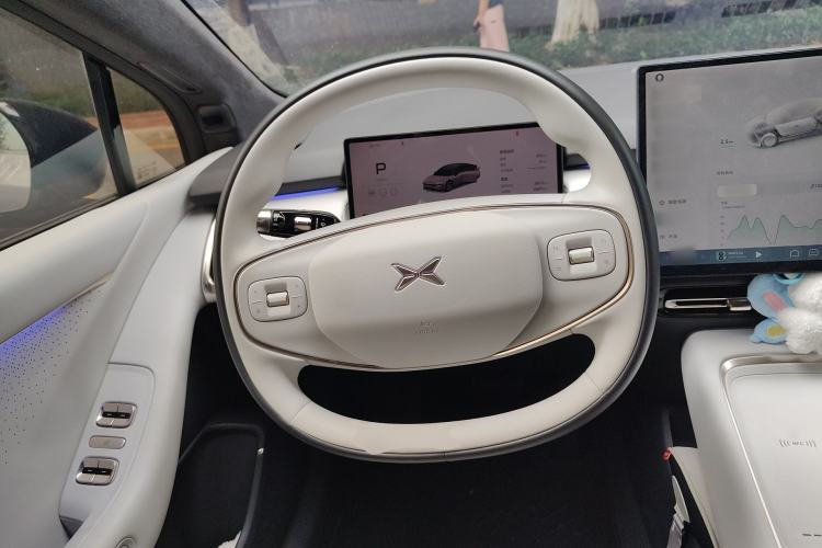Used XPeng P7+ 2024 Ultra-Long Range Max Steering Wheel