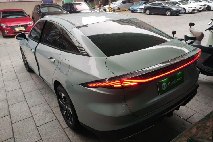 Used Geely Galaxy L6 2025 EM-i 140km Starship Edition
