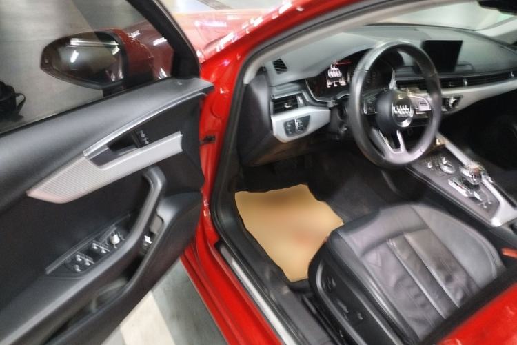 Used Audi A4L 2017 40 TFSI Fashion Model
