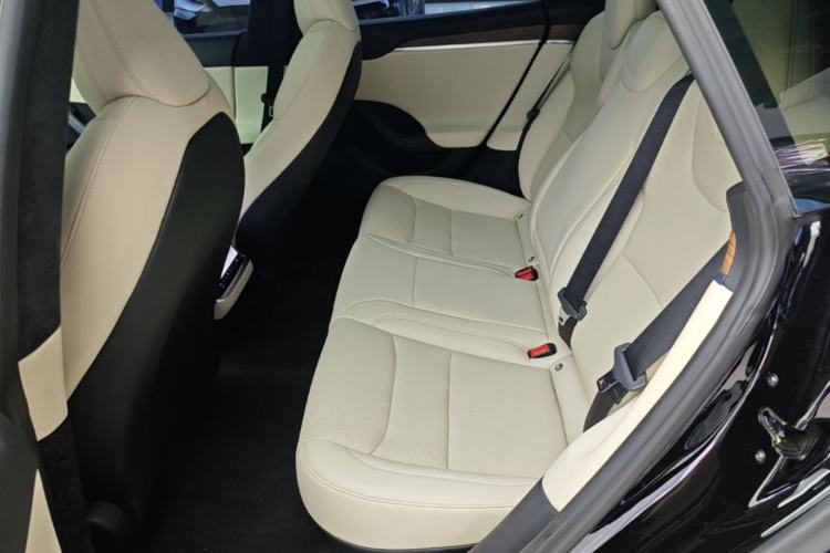 Used Tesla Model S 2023 Dual-Motor All-Wheel-Drive Version
