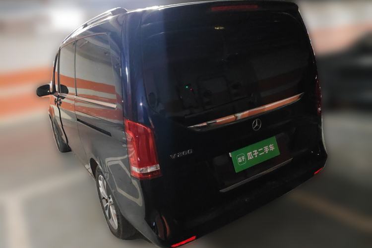 Used Mercedes-Benz V-Class 2021 V 260 Avantgarde Edition