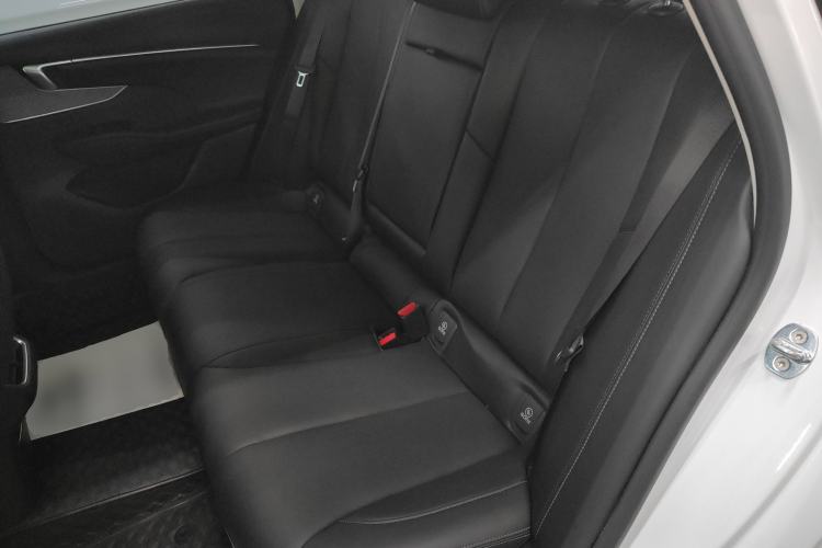 Used Buick LaCrosse 2023 28T Enjoyment Edition Left Rear Seat