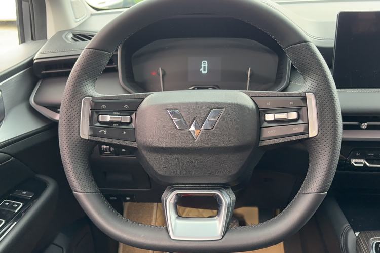 Used Wuling Jiachen 2022 1.5T CVT Deluxe Flagship Edition