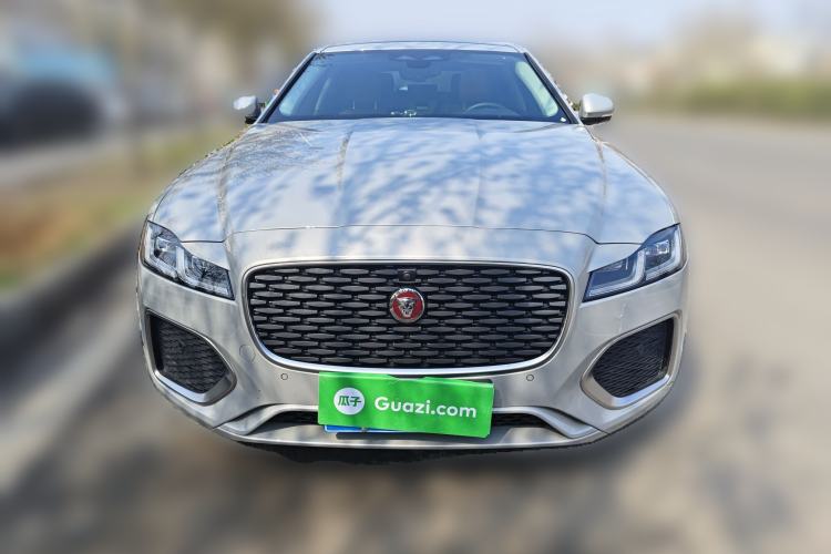 Used Jaguar XFL 2024 2.0T P250 Two-Wheel Drive Prestige Luxury Edition