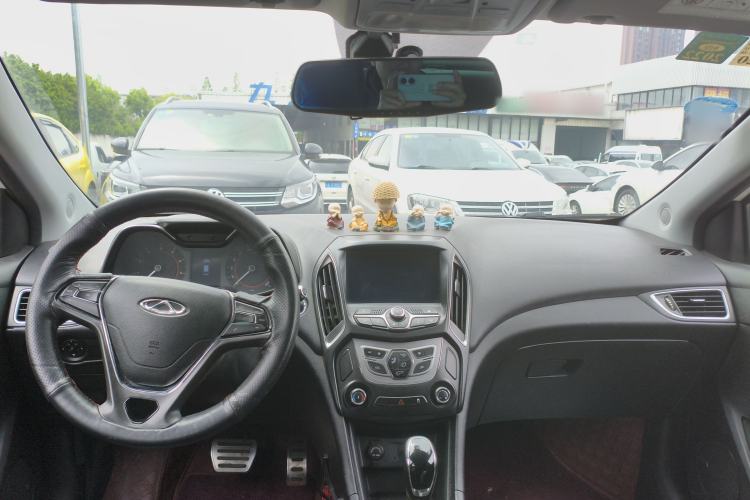 Used Chery Arrizo 5 2018 1.5L CVT Tribute to Youth Edition Center Console