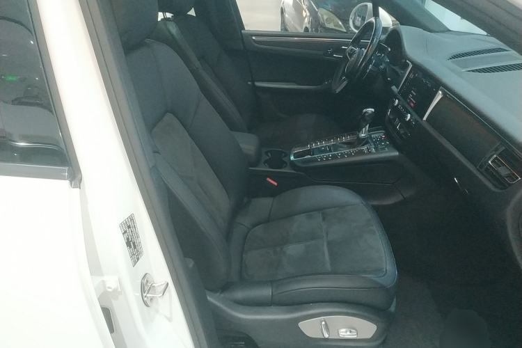 Used Porsche Macan 2018 Macan 2.0T