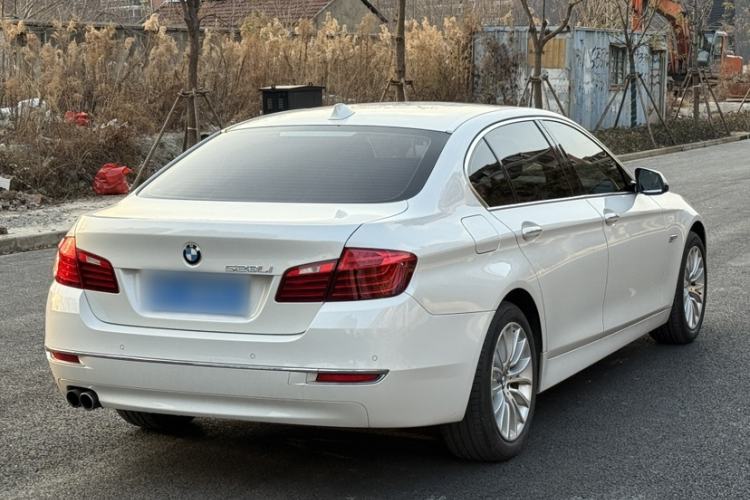 Used BMW 5 Series 2014 528Li Luxury Design Package
