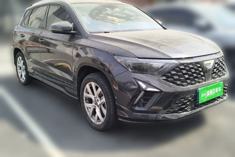 Used Jetta VS5 2024 280TSI Manual Pioneer Edition Front Right 45 Deg