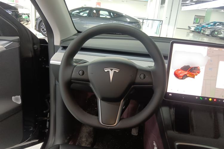 Used Tesla Model Y 2024 Rear-Wheel-Drive Version