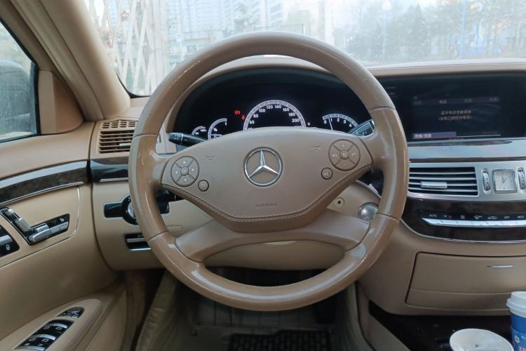 Used Mercedes-Benz S-Class 2012 S 300 L Business Standard Model Steering Wheel