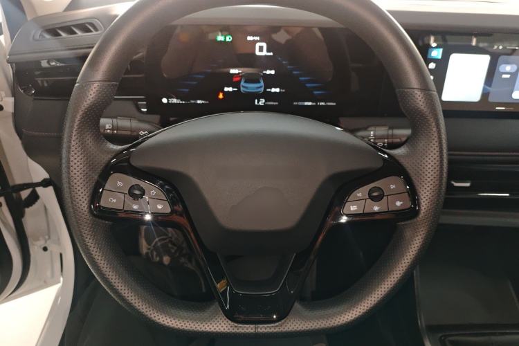 Used Roewe i5 2023 1.5L Manual Comfort Edition