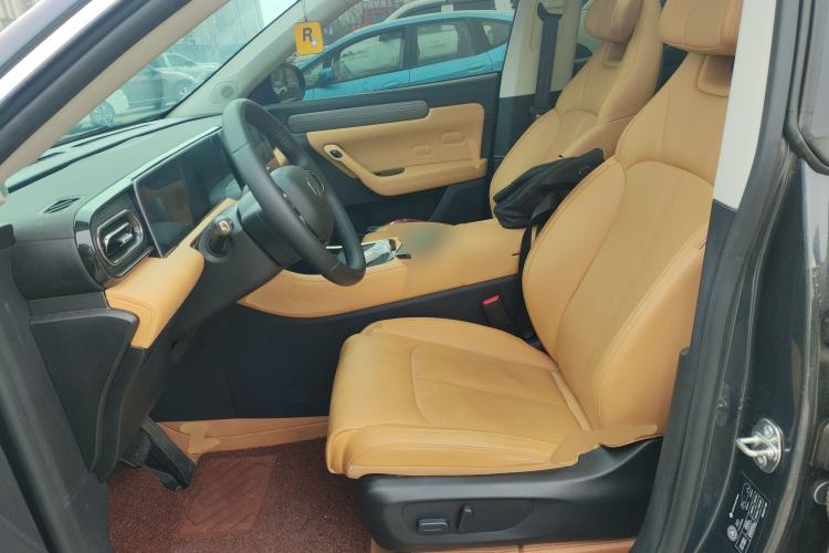 Used Leapmotor C11 2024 All-Electric 580 Luxury Edition
