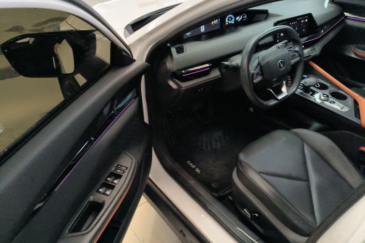 Used CHANGAN UNI-V 2022 1.5T Prestige Version Driver Seat