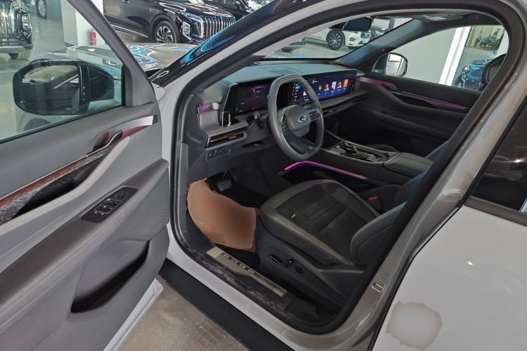 Used Ford Edge 2023 Ford Explorer L 2.0T EcoBoost Four-Wheel Drive 7-Seater Supreme Model