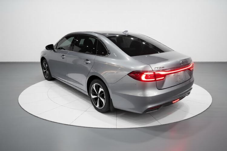 Used GAC Trumpchi GA6 2019 270T Automatic Luxury Edition Exterior 2