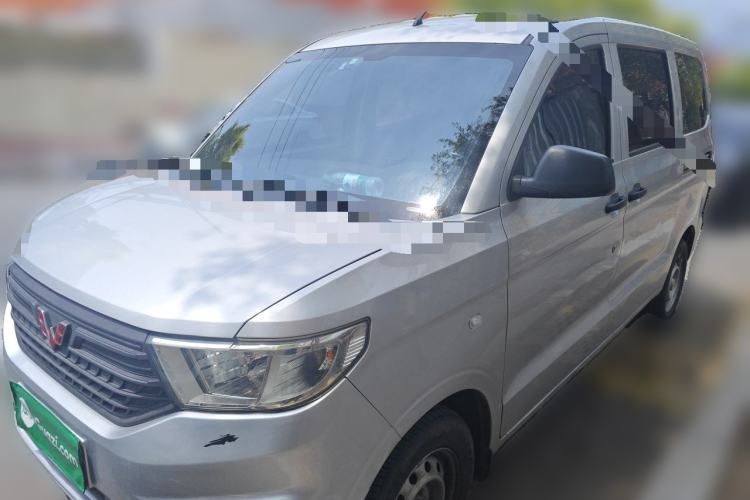 Used Wuling Hongguang V 2022 1.5L Jingqu Version Hydraulic Power Steering LAR