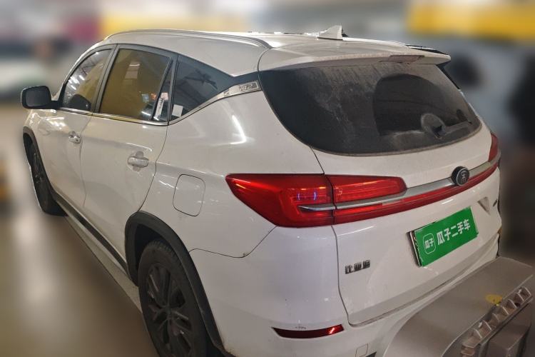 Used BYD Song New Energy 2019 Song DM 1.5TID Smart Connect Dynamic Model Rear Left 45 Deg