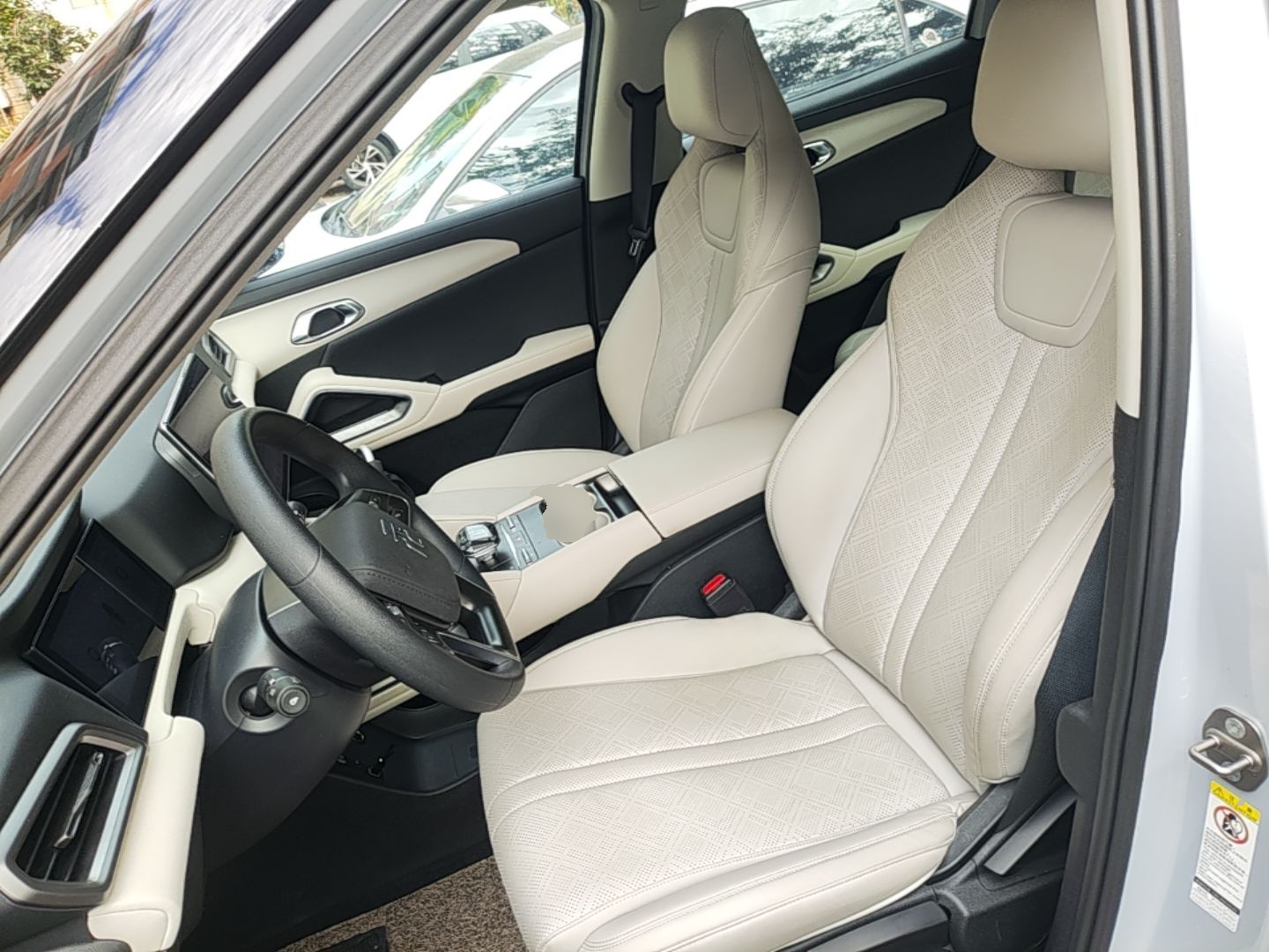 BYD Yuan UP 2024 401KM Leading Edition — снимка 17