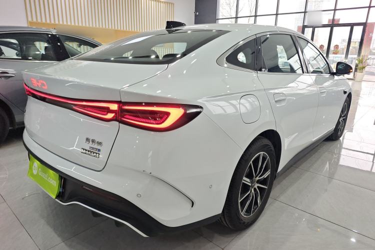 Used BYD Seal 06 New Energy 2025 DM-i Smart Drive 120KM Deluxe Model
