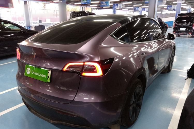 Used Tesla Model Y 2023 Rear-Wheel-Drive Version