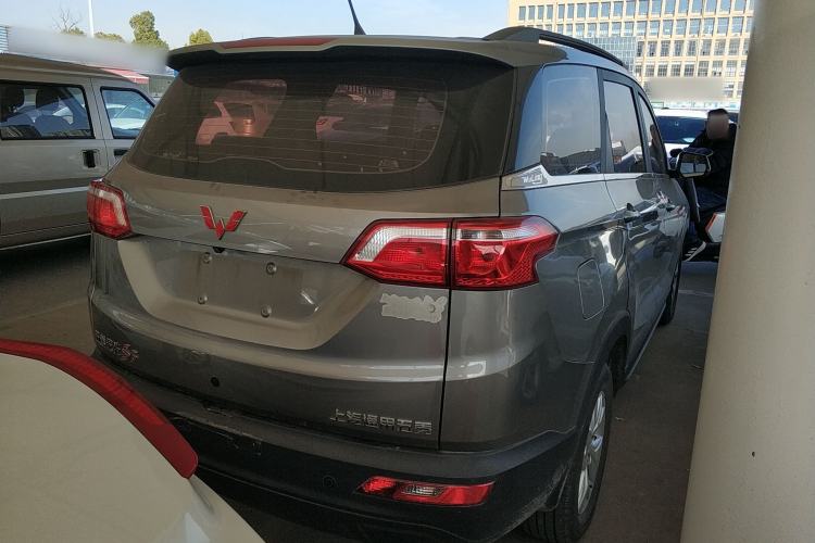 Used Wuling Hongguang S3 2018 1.5L Manual Comfort Model China V Standard
