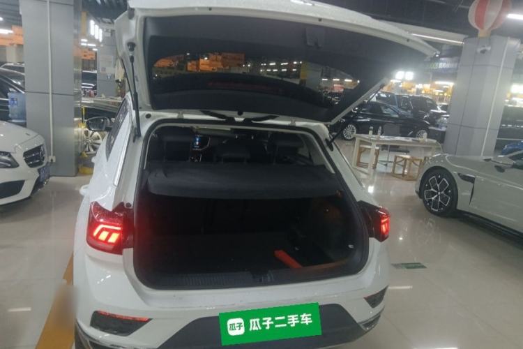 Used Volkswagen T-ROC 2019 230TSI DSG Two-Wheel-Drive Advanced Version China VI Standard