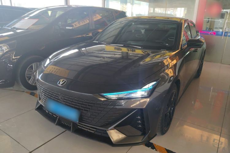 Used Changan UNI-V 2023 1.5T Premium Model