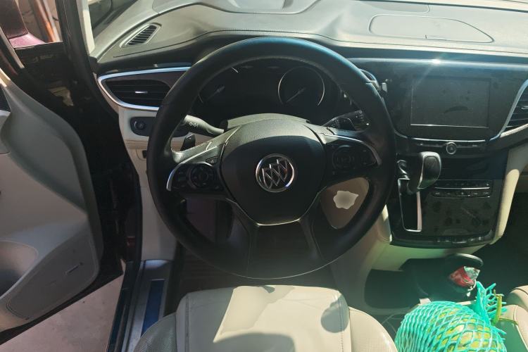 Used Buick GL8 2017 28T Avenir Avia National Emission Standard V
