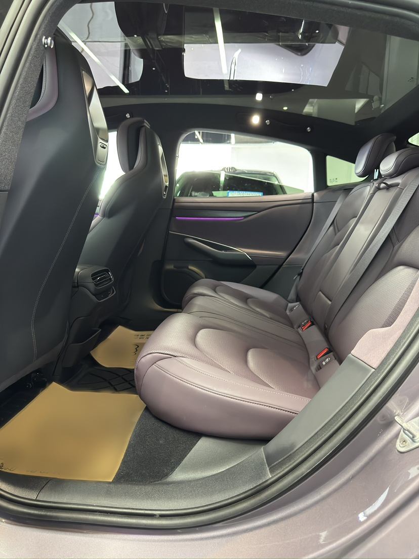 Xiaomi Auto SU7 2024 Rear-Drive Long-Range Intelligent Driving Version — снимка 17