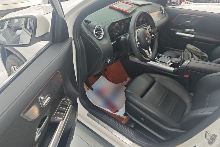 Used Mercedes-Benz GLA 2023 GLA 220
