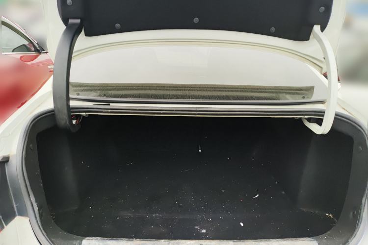 Used Peugeot 408 2014 1.8L Automatic Luxury Edition Trunk